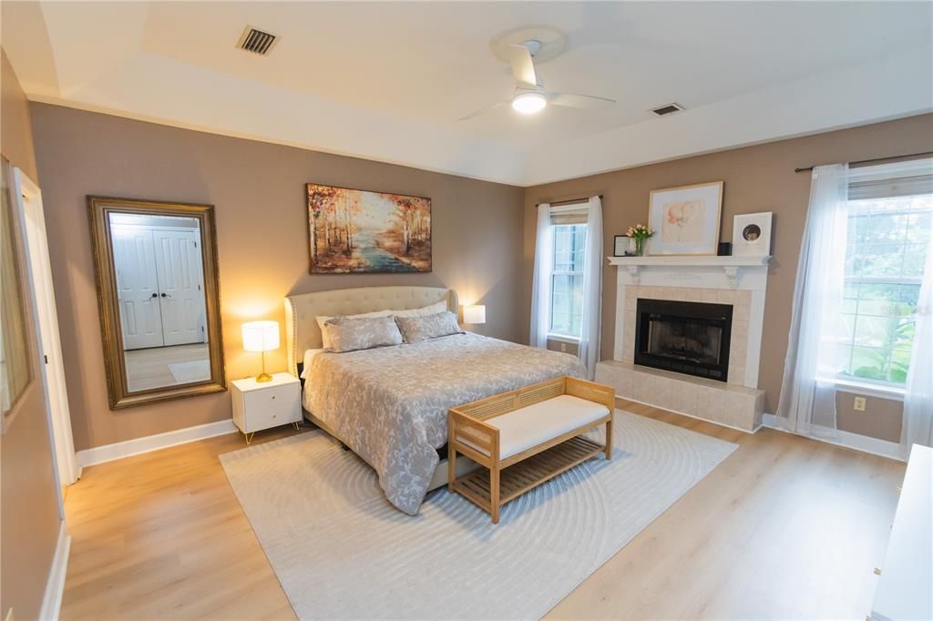 На продажу: $725,000 (5 спален, 2 ванн, 3051 Квадратных фут)