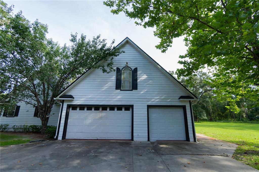 На продажу: $725,000 (5 спален, 2 ванн, 3051 Квадратных фут)