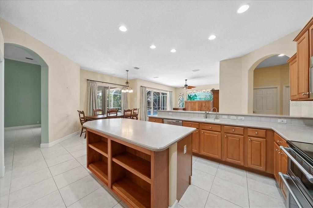 待售: $999,900 (4 贝兹, 3 浴室, 3198 平方英尺)