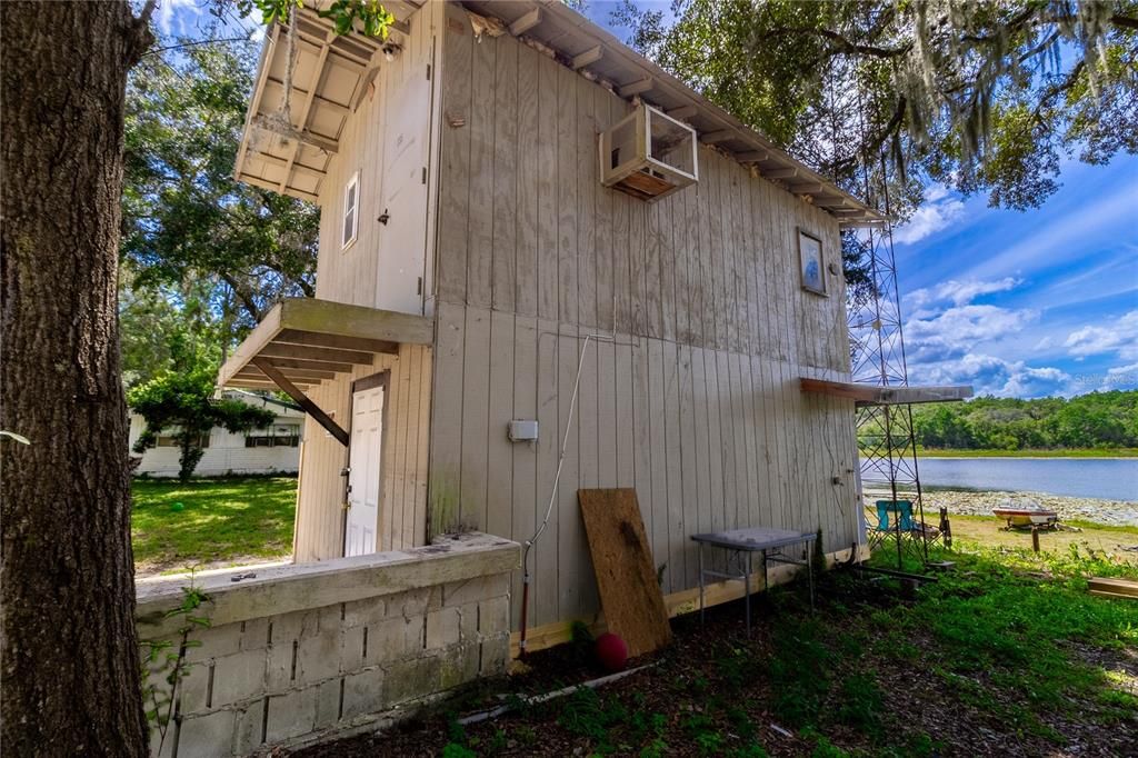 For Sale: $110,000 (3 beds, 2 baths, 1232 Square Feet)