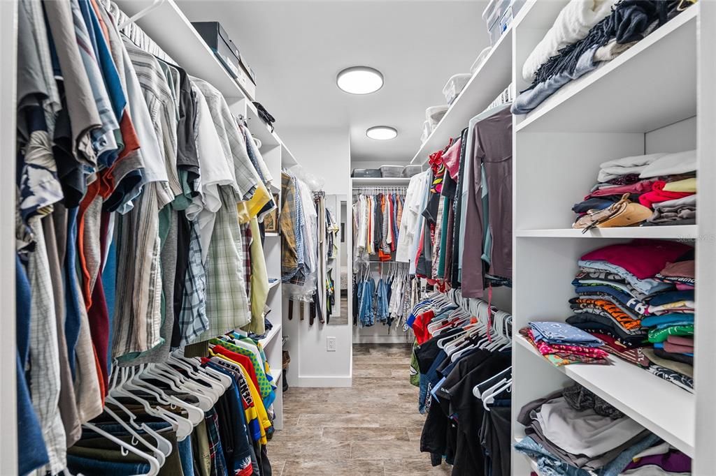 На продажу: $625,000 (5 спален, 3 ванн, 2330 Квадратных фут)