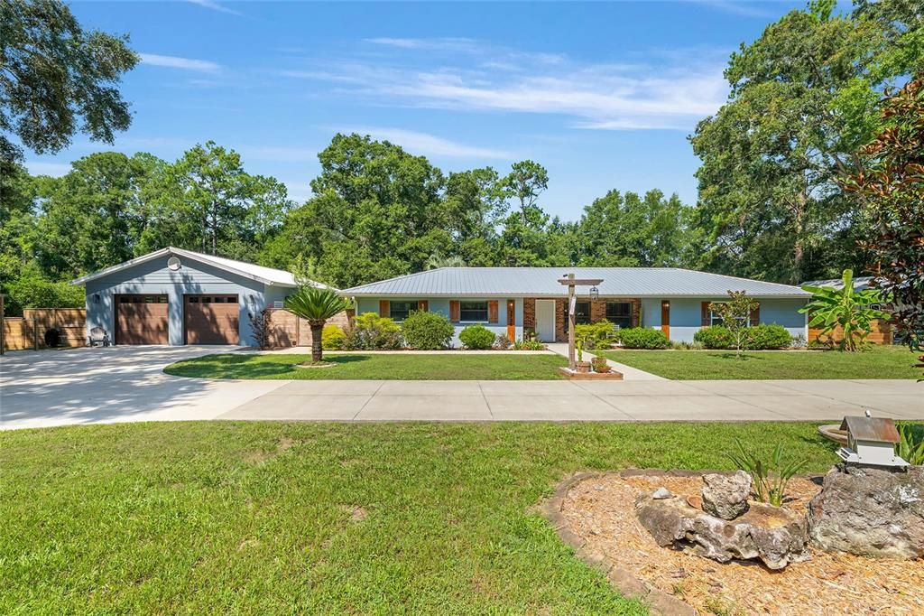 На продажу: $625,000 (5 спален, 3 ванн, 2330 Квадратных фут)