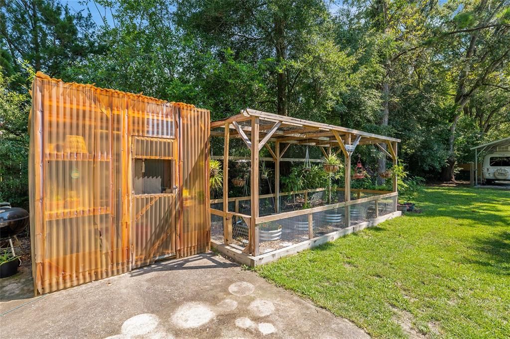 На продажу: $625,000 (5 спален, 3 ванн, 2330 Квадратных фут)