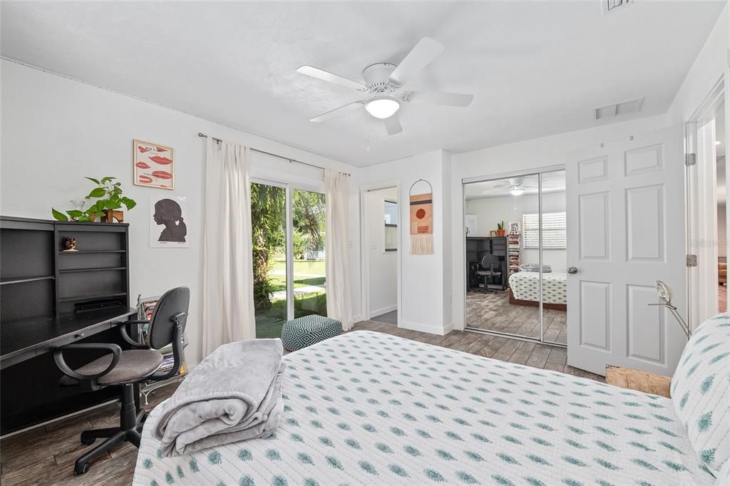 На продажу: $625,000 (5 спален, 3 ванн, 2330 Квадратных фут)