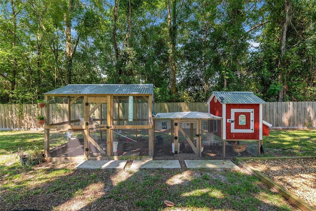 На продажу: $625,000 (5 спален, 3 ванн, 2330 Квадратных фут)