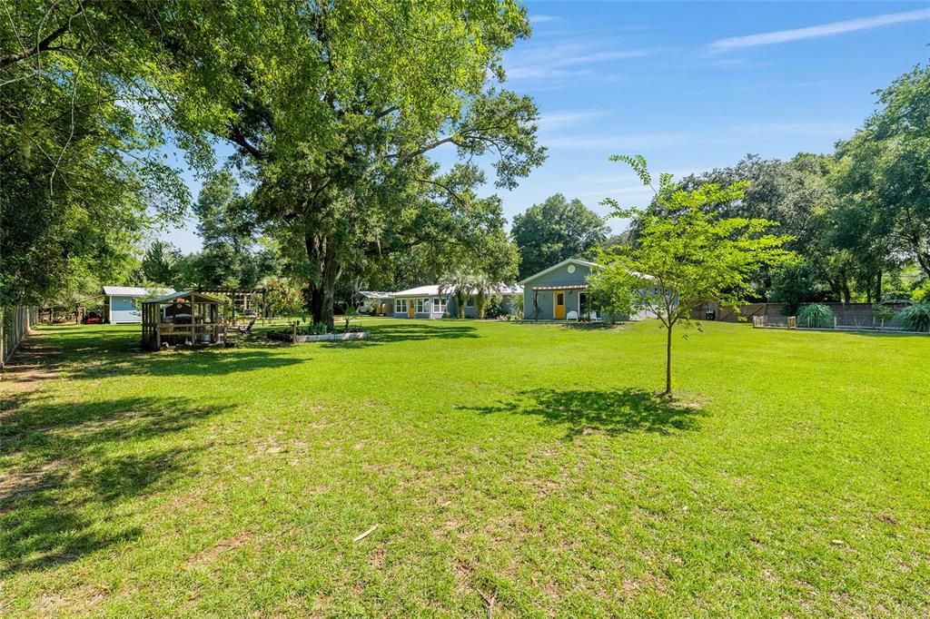 На продажу: $625,000 (5 спален, 3 ванн, 2330 Квадратных фут)