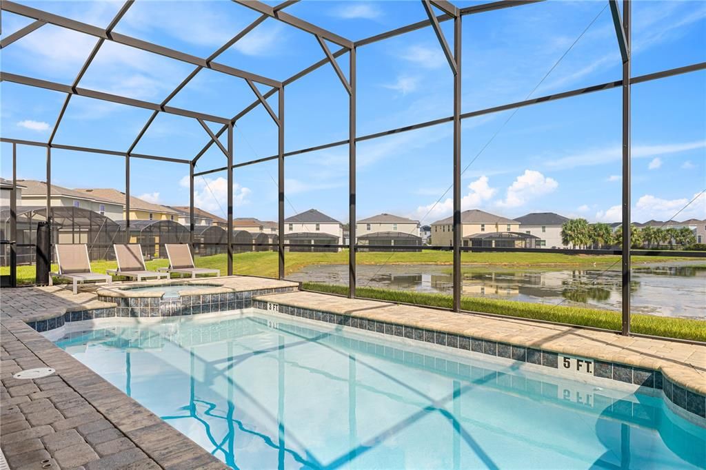 待售: $980,000 (9 贝兹, 6 浴室, 4363 平方英尺)