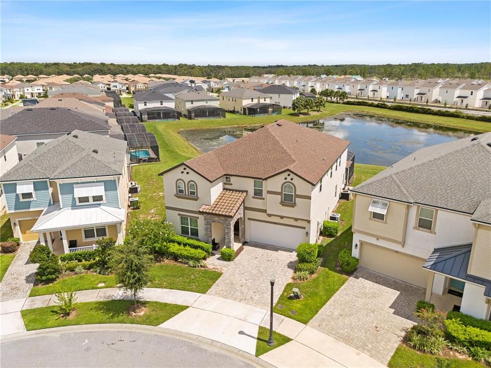 待售: $980,000 (9 贝兹, 6 浴室, 4363 平方英尺)