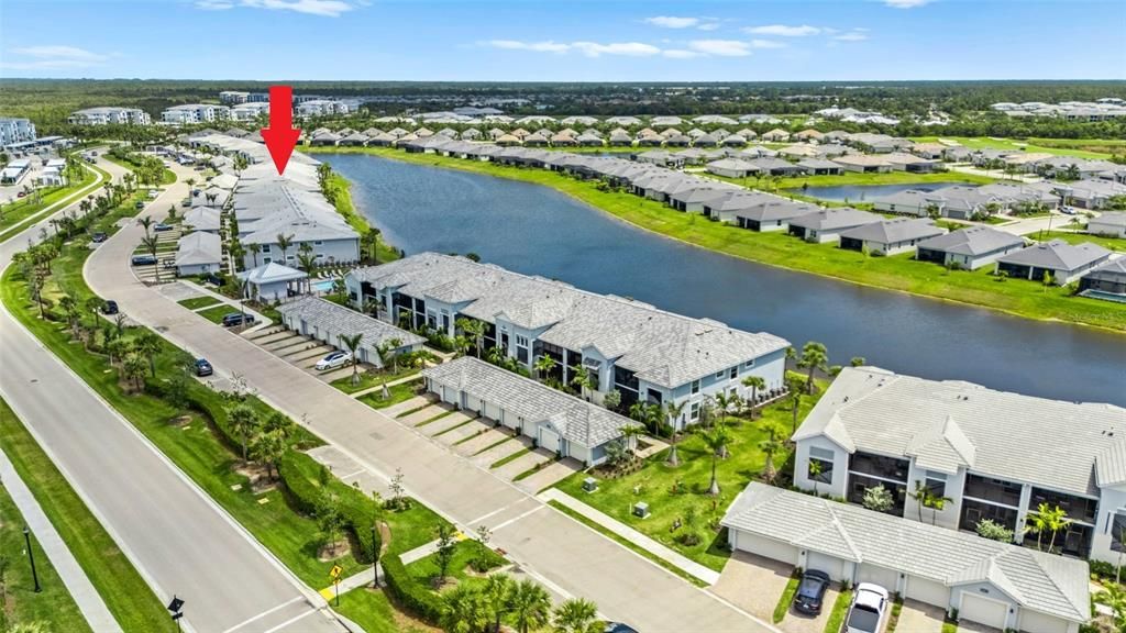 Activo con contrato: $369,000 (2 camas, 2 baños, 1655 Pies cuadrados)