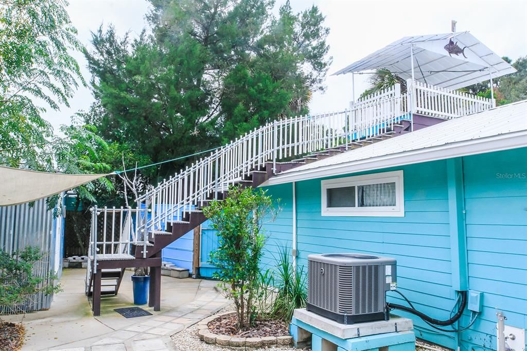 For Sale: $385,000 (2 beds, 2 baths, 1392 Square Feet)