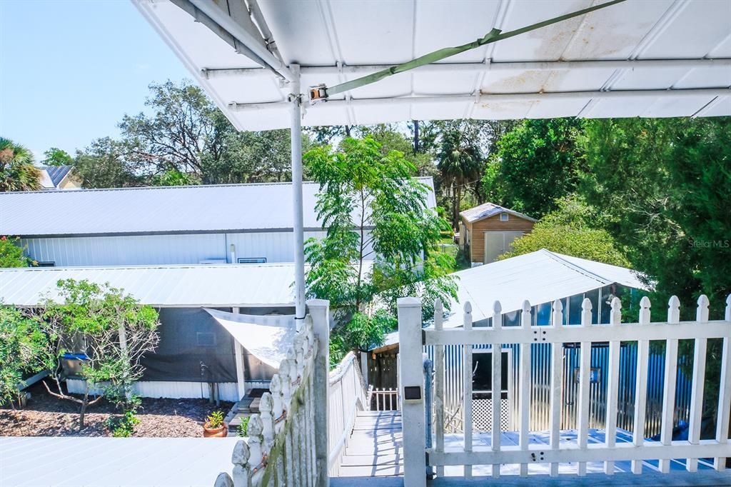 For Sale: $385,000 (2 beds, 2 baths, 1392 Square Feet)