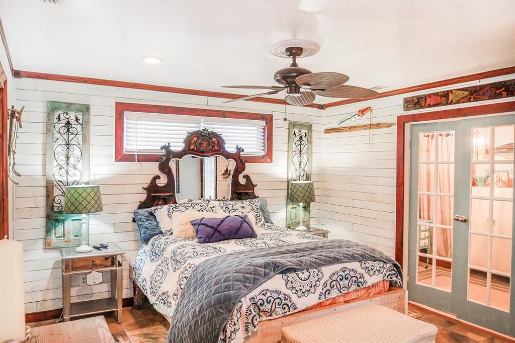 For Sale: $385,000 (2 beds, 2 baths, 1392 Square Feet)