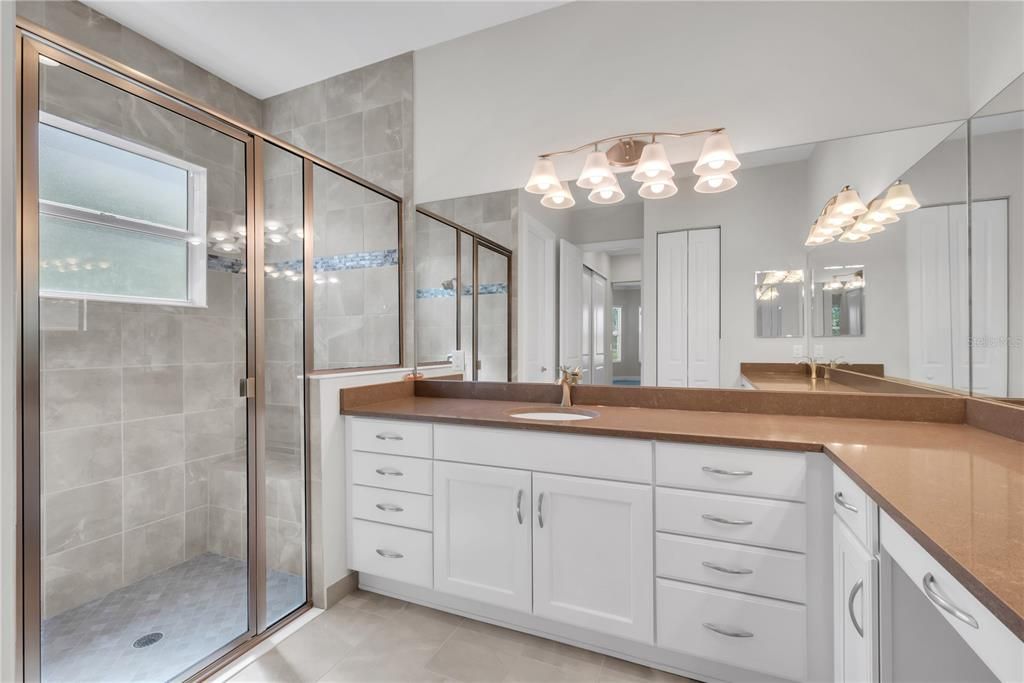 For Sale: $525,000 (3 beds, 2 baths, 2185 Square Feet)