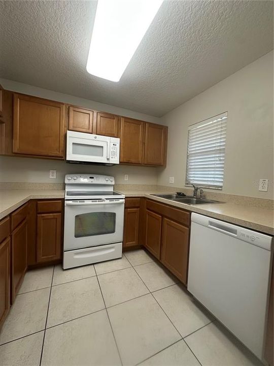 En Venta: $190,000 (2 camas, 2 baños, 1496 Pies cuadrados)