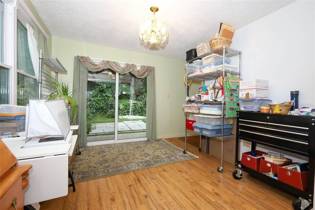 待售: $348,700 (3 贝兹, 2 浴室, 1696 平方英尺)