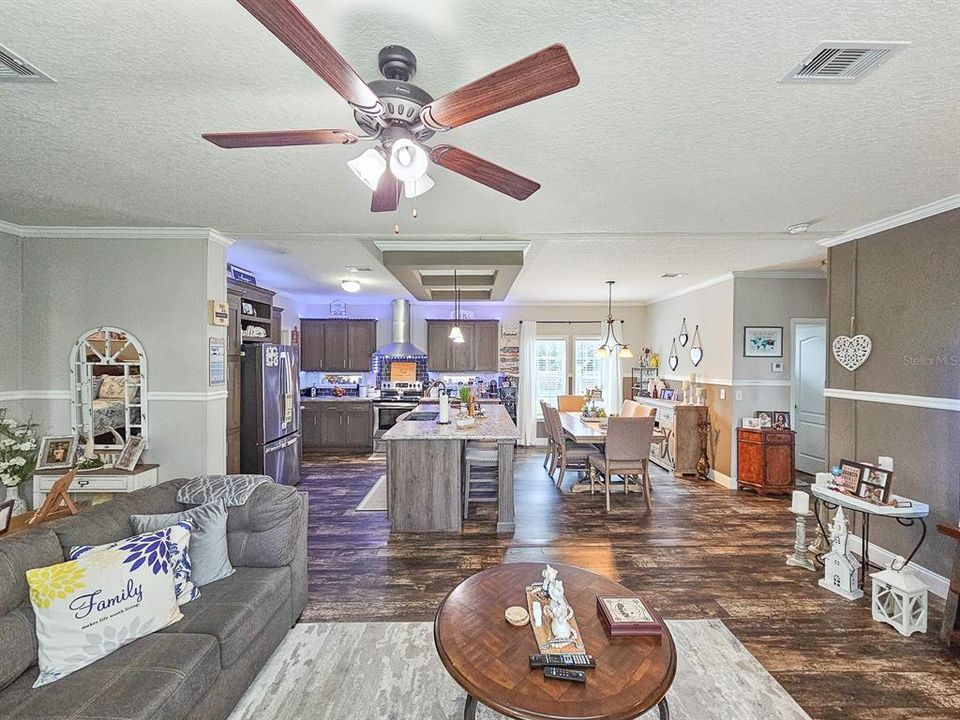 待售: $315,000 (3 贝兹, 2 浴室, 1495 平方英尺)