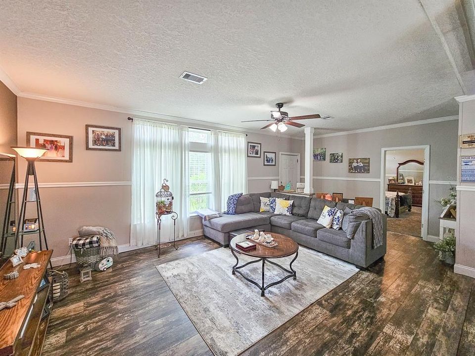 待售: $315,000 (3 贝兹, 2 浴室, 1495 平方英尺)