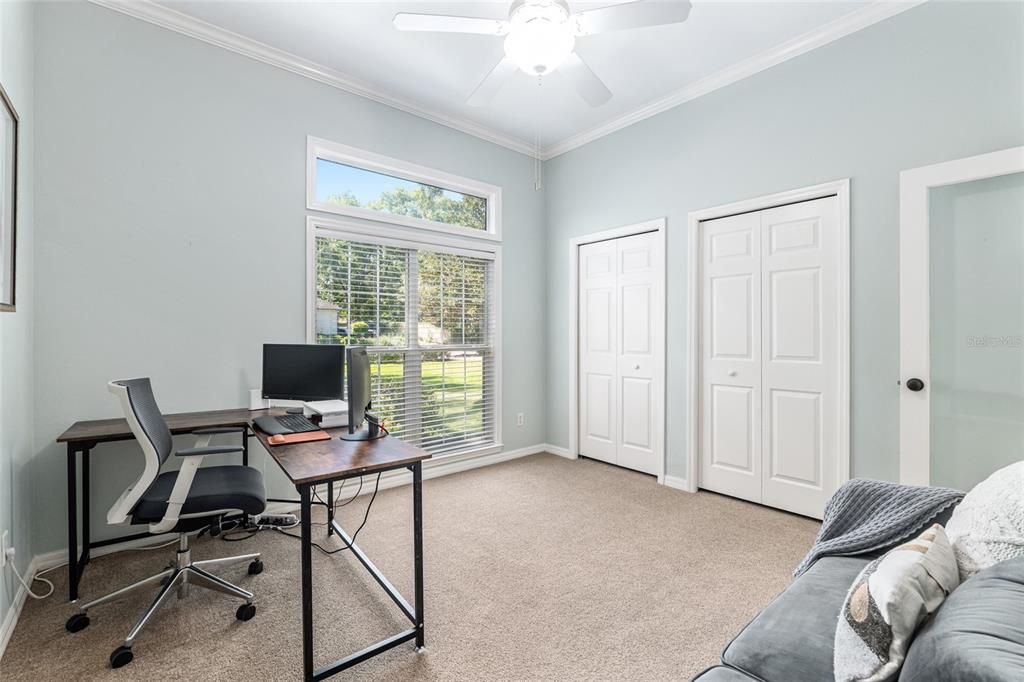 Под контрактом: $774,900 (5 спален, 4 ванн, 3010 Квадратных фут)