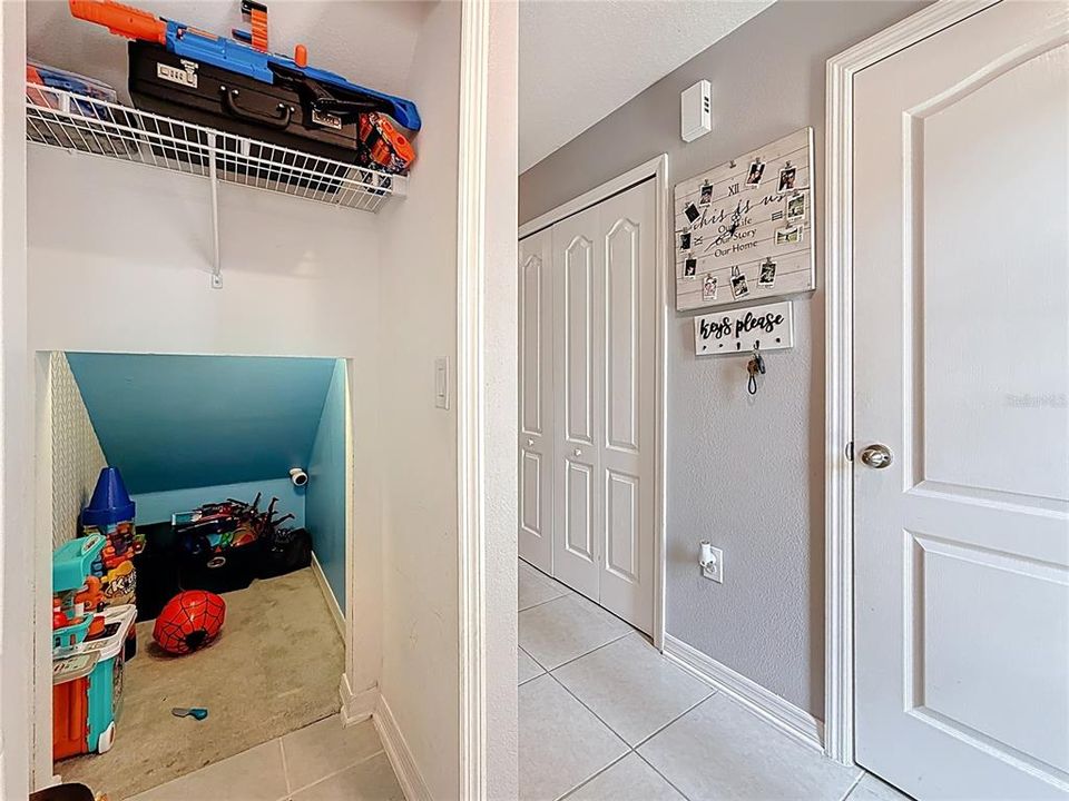 Под контрактом: $259,000 (3 спален, 2 ванн, 1771 Квадратных фут)