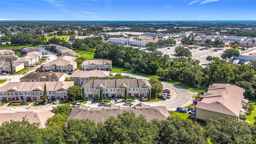 Под контрактом: $259,000 (3 спален, 2 ванн, 1771 Квадратных фут)