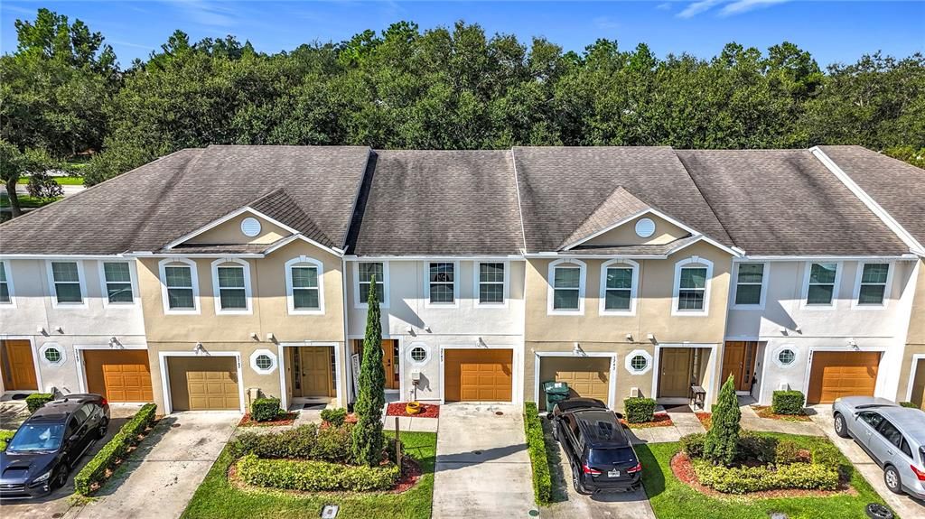 Под контрактом: $259,000 (3 спален, 2 ванн, 1771 Квадратных фут)