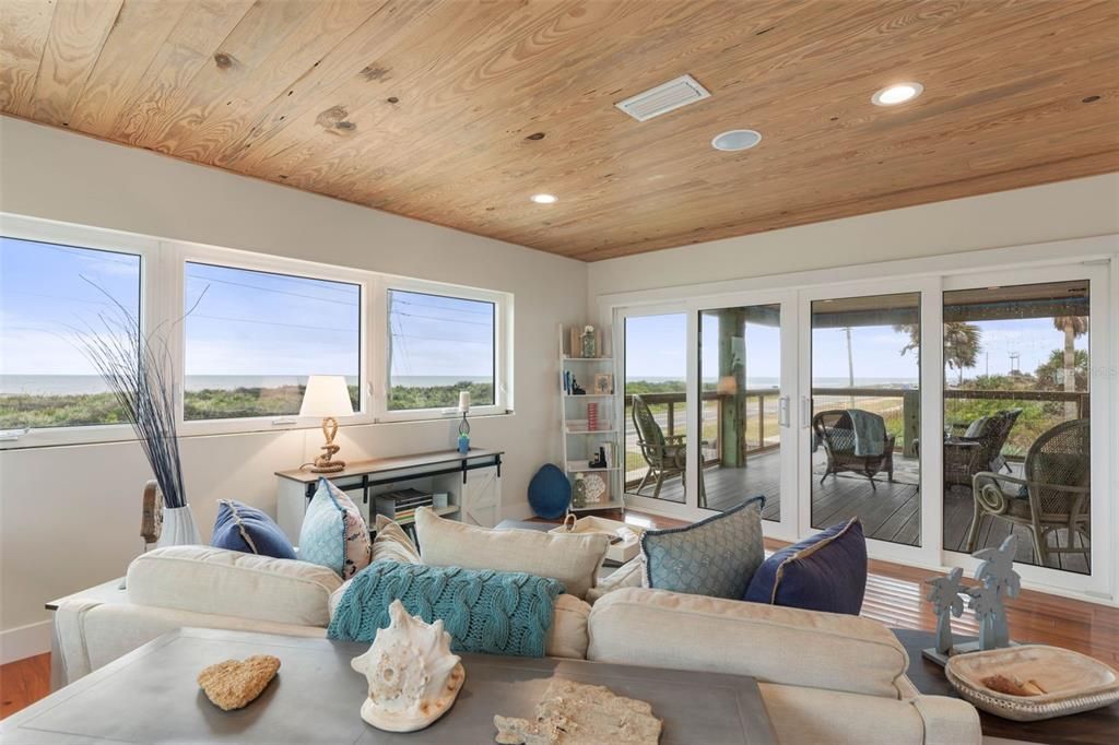 На продажу: $3,255,000 (5 спален, 4 ванн, 3853 Квадратных фут)