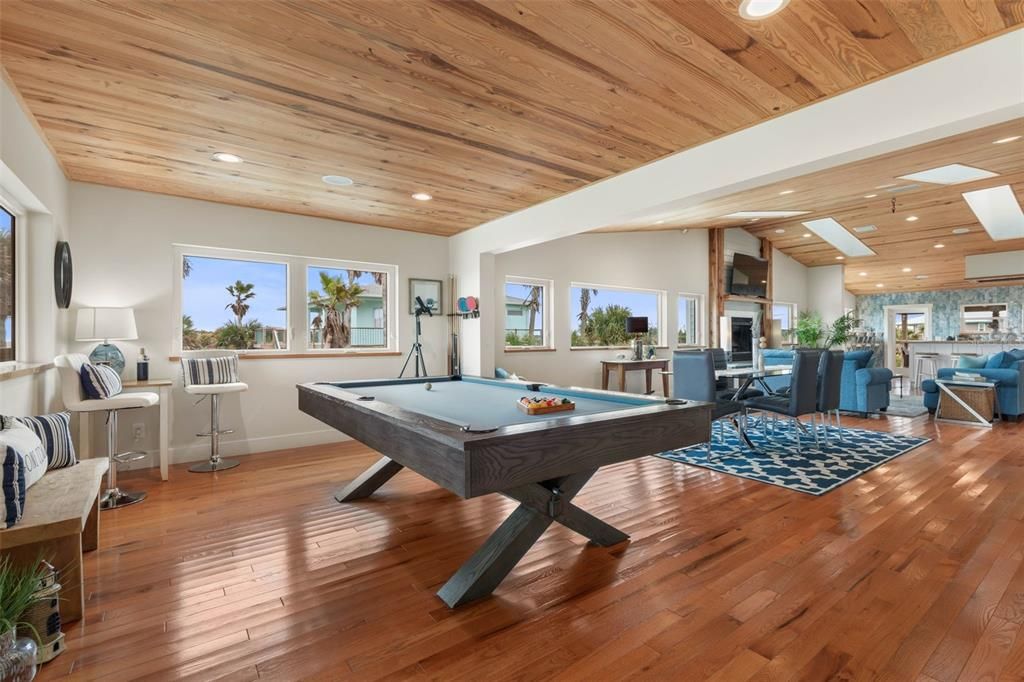 На продажу: $3,255,000 (5 спален, 4 ванн, 3853 Квадратных фут)