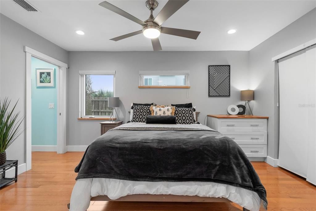 На продажу: $3,255,000 (5 спален, 4 ванн, 3853 Квадратных фут)