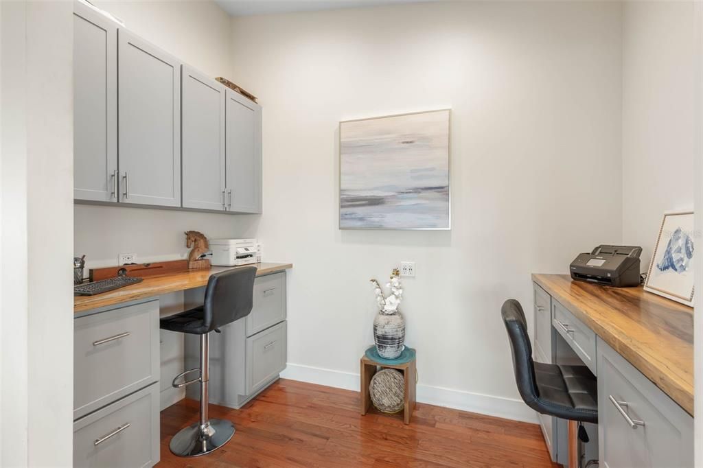 На продажу: $3,255,000 (5 спален, 4 ванн, 3853 Квадратных фут)