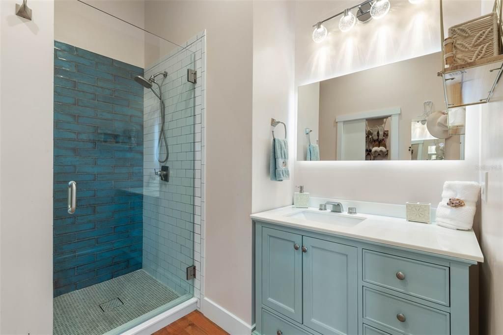 На продажу: $3,255,000 (5 спален, 4 ванн, 3853 Квадратных фут)