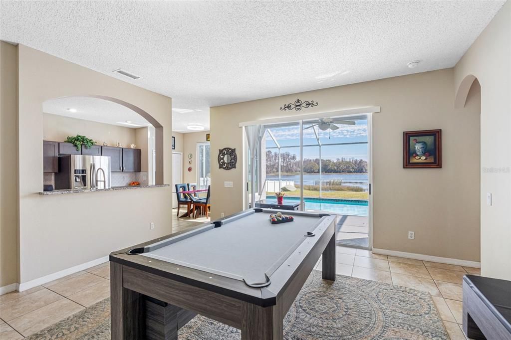 待售: $895,000 (5 贝兹, 3 浴室, 3484 平方英尺)