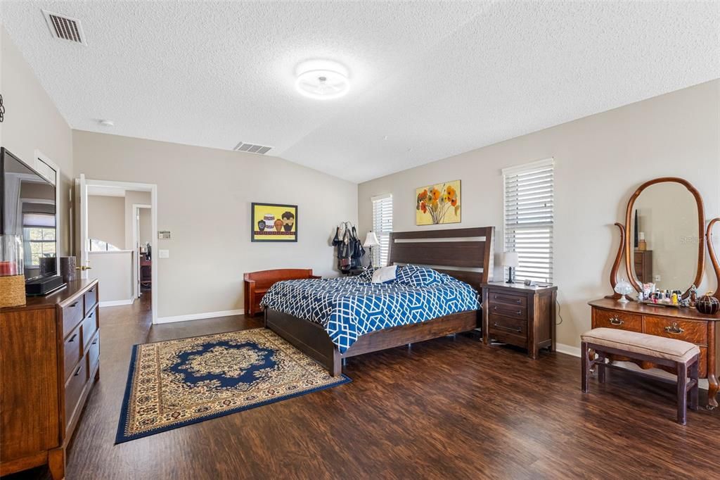 待售: $895,000 (5 贝兹, 3 浴室, 3484 平方英尺)