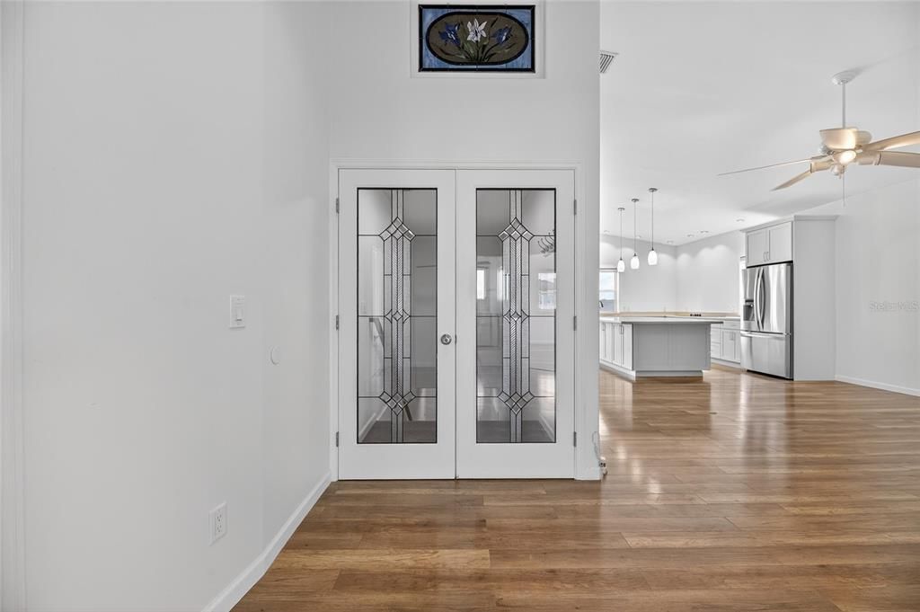 На продажу: $765,000 (3 спален, 2 ванн, 1818 Квадратных фут)