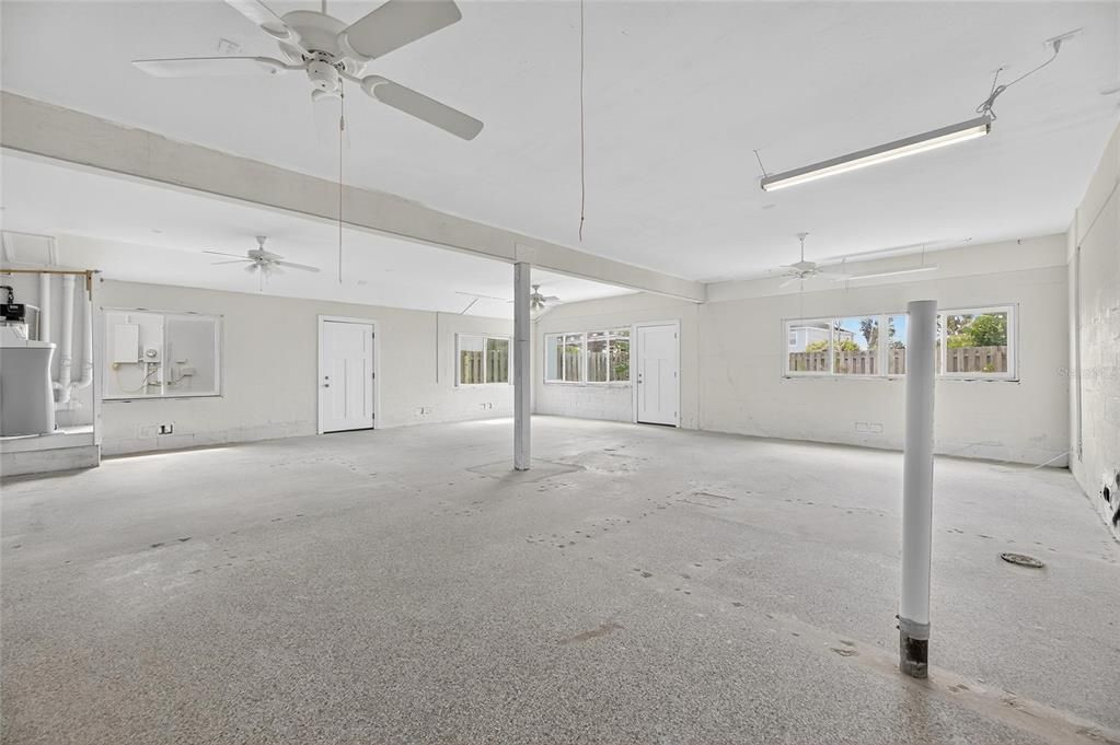 На продажу: $765,000 (3 спален, 2 ванн, 1818 Квадратных фут)