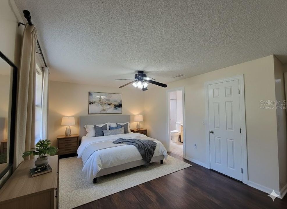 Activo con contrato: $225,000 (2 camas, 2 baños, 1387 Pies cuadrados)