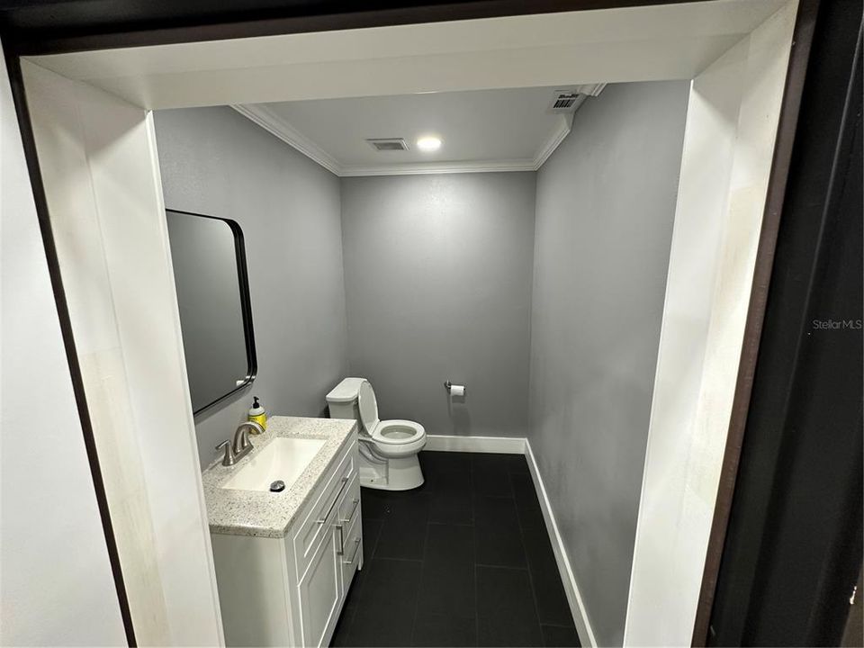 待售: $870,000 (0 贝兹, 0 浴室, 5800 平方英尺)