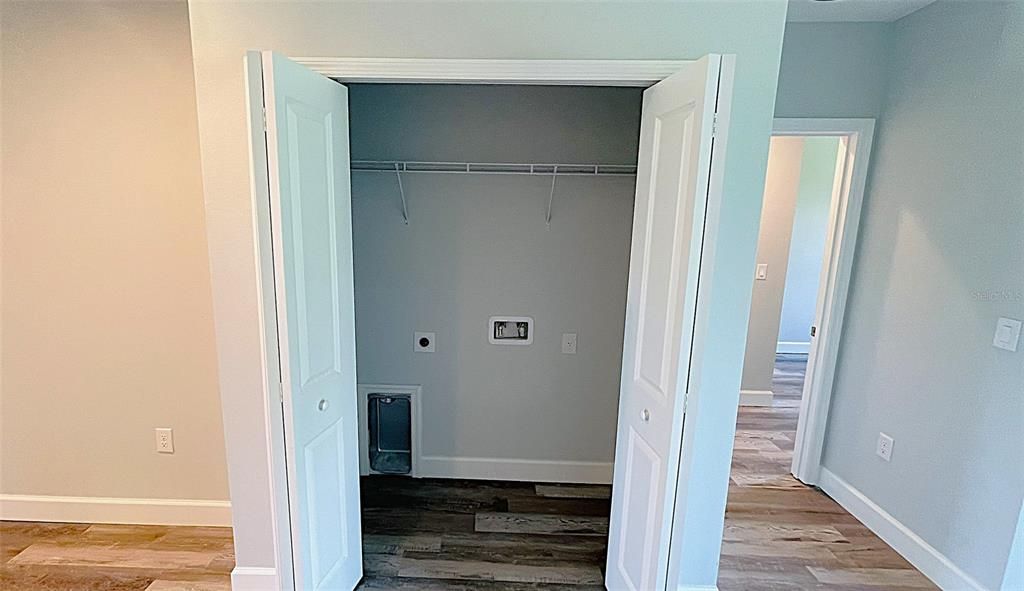 В аренду: $1,650 (3 спален, 2 ванн, 1162 Квадратных фут)