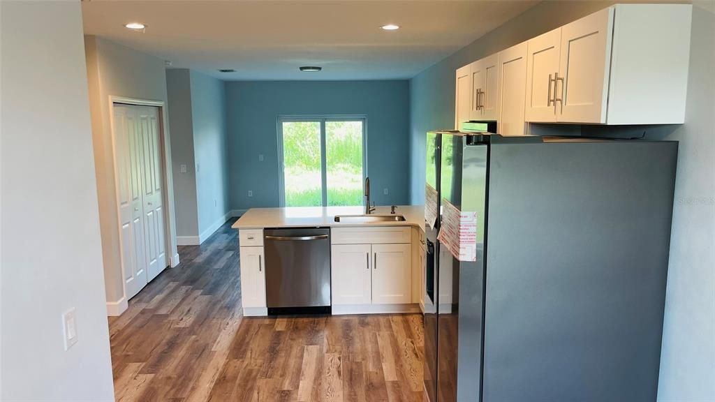 В аренду: $1,650 (3 спален, 2 ванн, 1162 Квадратных фут)