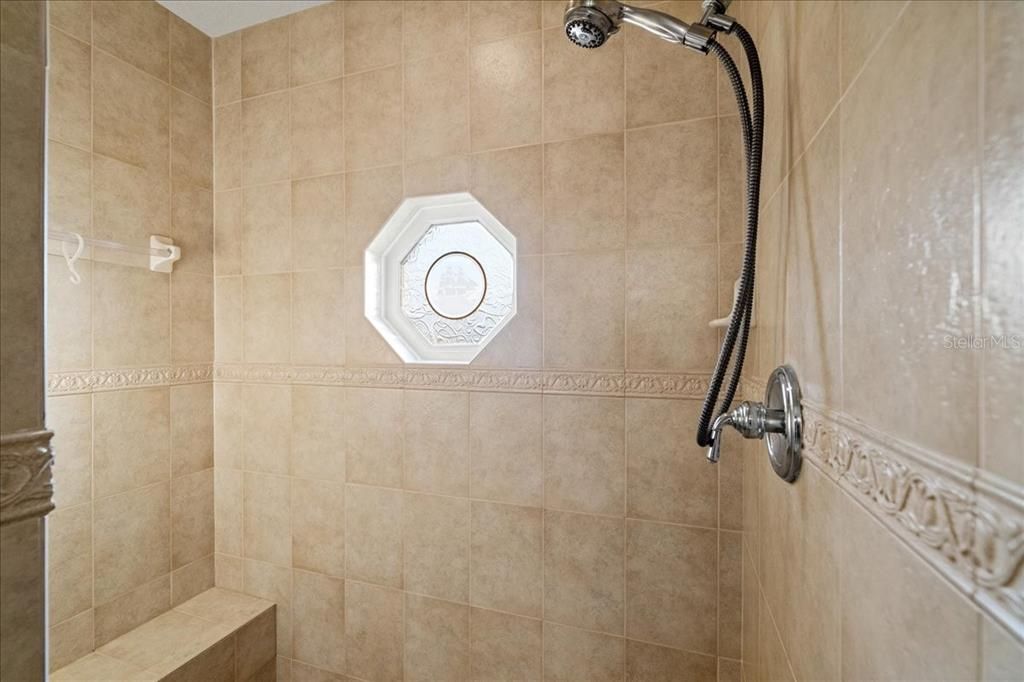 En Venta: $2,275,000 (3 camas, 3 baños, 3517 Pies cuadrados)