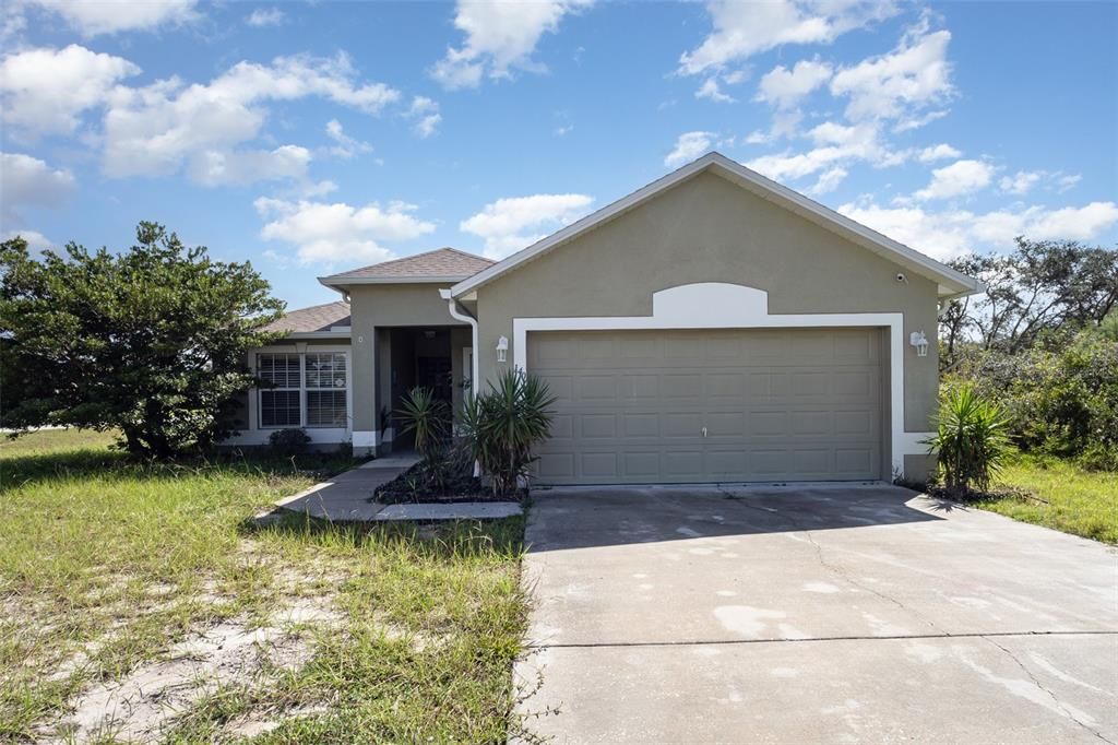 Active With Contract: $248,999 (3 beds, 2 baths, 1312 Square Feet)