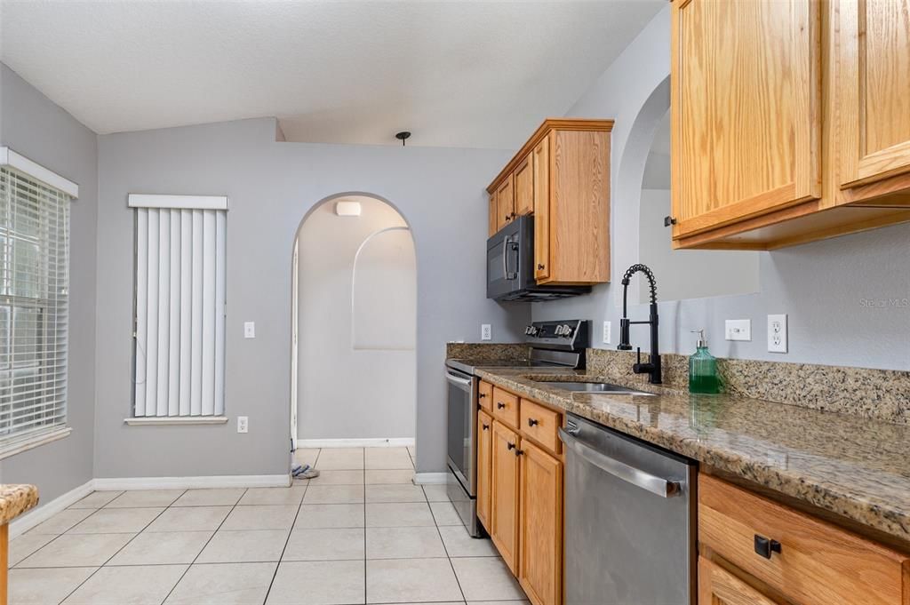 Active With Contract: $248,999 (3 beds, 2 baths, 1312 Square Feet)