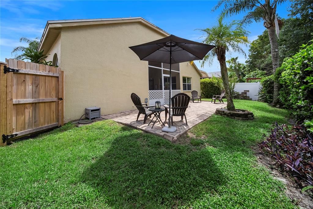 Activo con contrato: $405,000 (3 camas, 2 baños, 1696 Pies cuadrados)