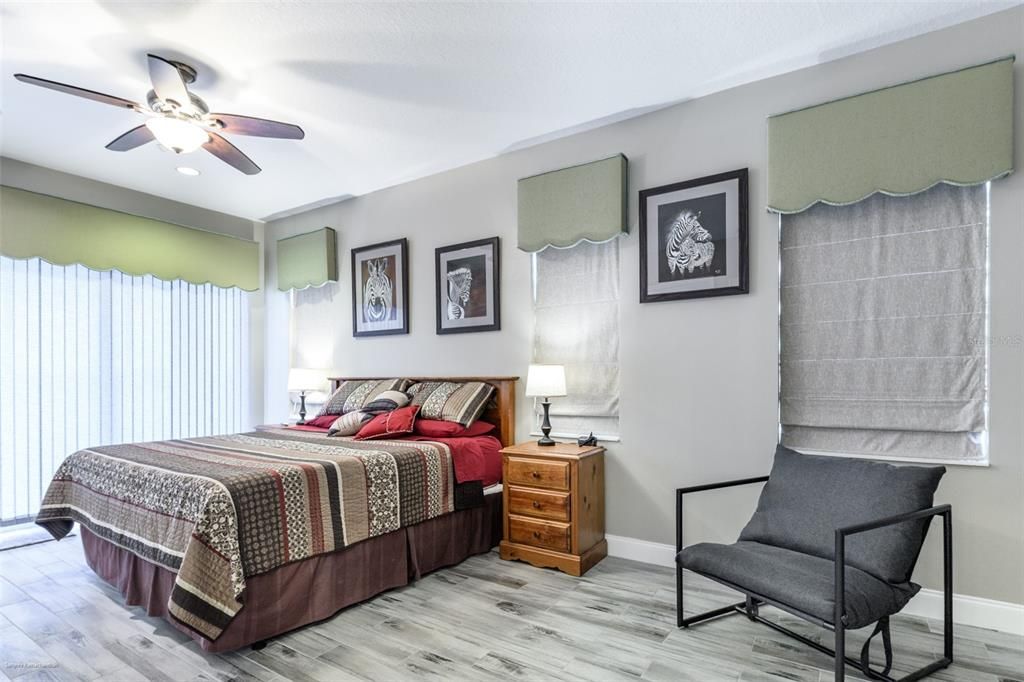 出租: $6,500 (3 贝兹, 3 浴室, 2399 平方英尺)