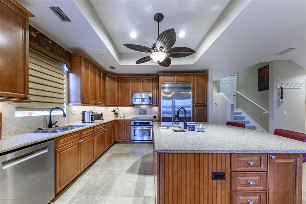 出租: $6,500 (3 贝兹, 3 浴室, 2399 平方英尺)