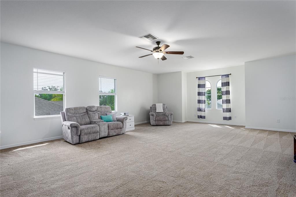 Active With Contract: $449,000 (5 beds, 3 baths, 3443 Square Feet)