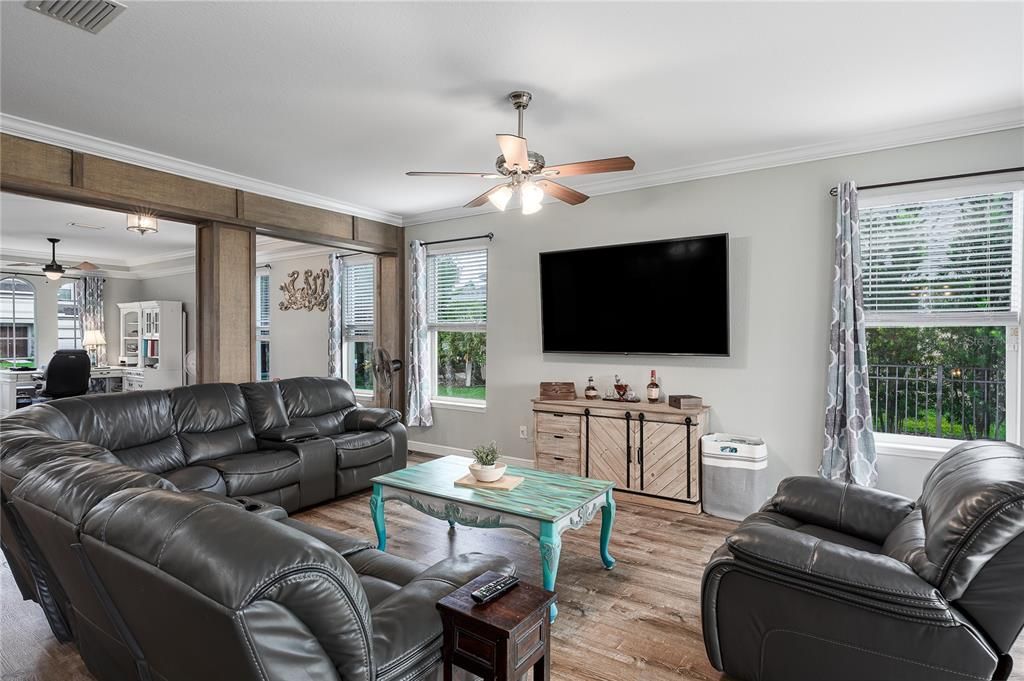 Active With Contract: $449,000 (5 beds, 3 baths, 3443 Square Feet)