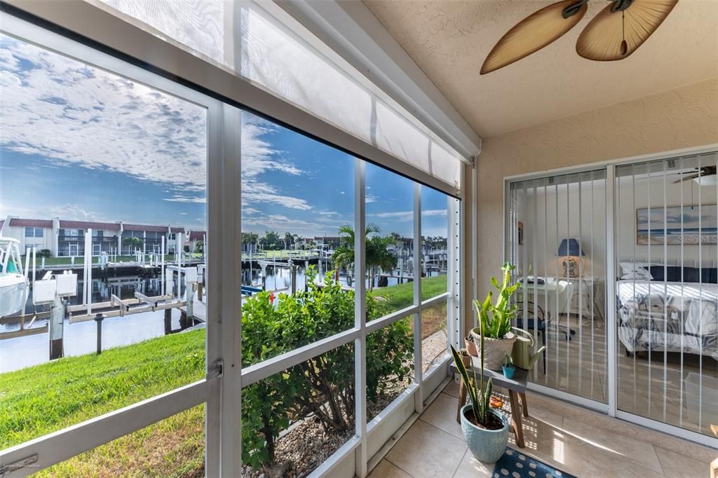 В аренду: $4,000 (2 спален, 2 ванн, 1120 Квадратных фут)