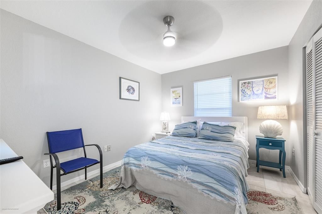 В аренду: $4,000 (2 спален, 2 ванн, 1120 Квадратных фут)