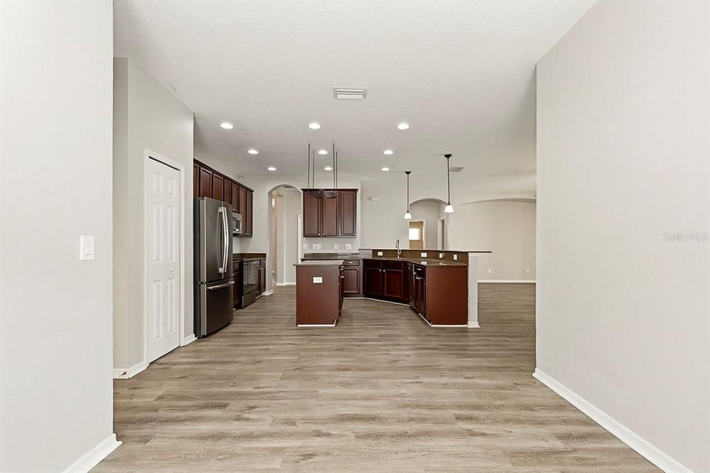 For Sale: $415,000 (4 beds, 3 baths, 3016 Square Feet)