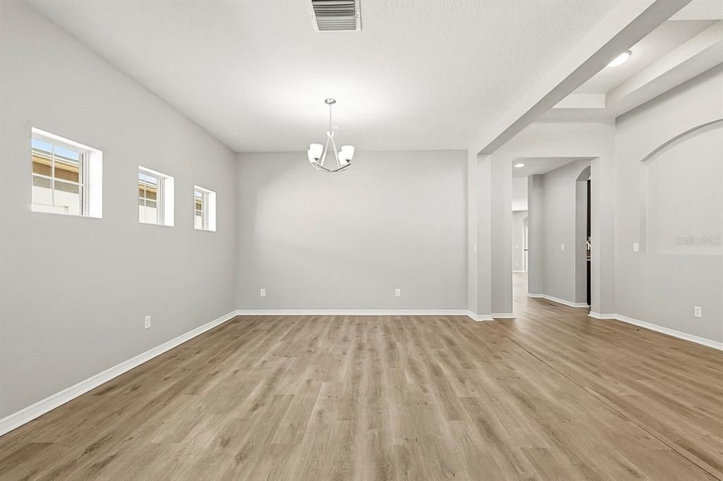 For Sale: $415,000 (4 beds, 3 baths, 3016 Square Feet)